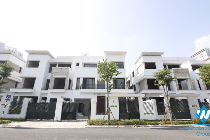 A three-bedroom villa in Diplomatic Area in Xuan Tao, Bac Tu Liem, Hanoi